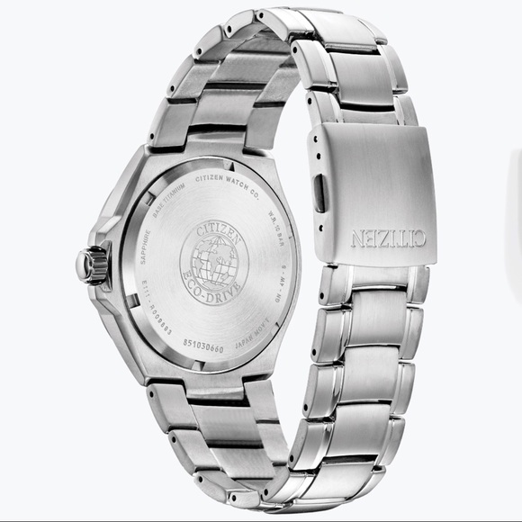 Citizen Eco Drive Paradigm Titanium Men’s Watch - Picture 3 of 12